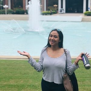 Meet your Posher, Nataly